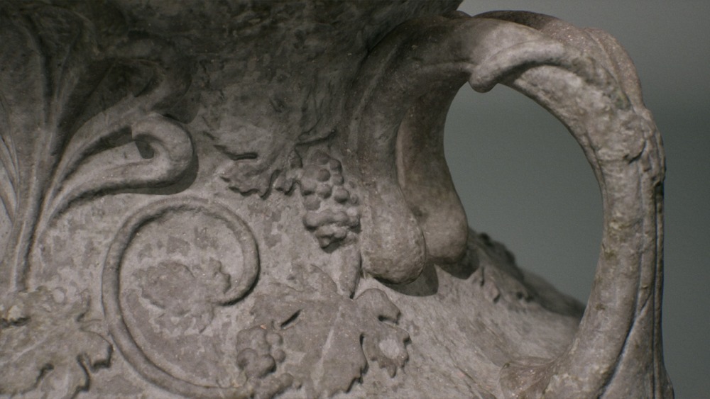 Stone Sculptures VOL.l – Modular Urns & Stand 石雕 VOL.l – 模块化骨灰盒和支架